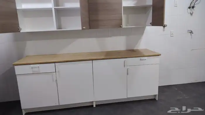 مطبخ للبيع السعر على السوم نطيف مره 2