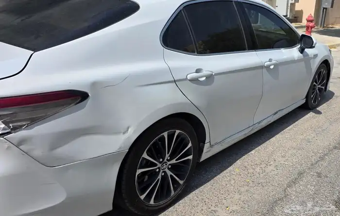 تويوتا هايبرد 2019 LE 3