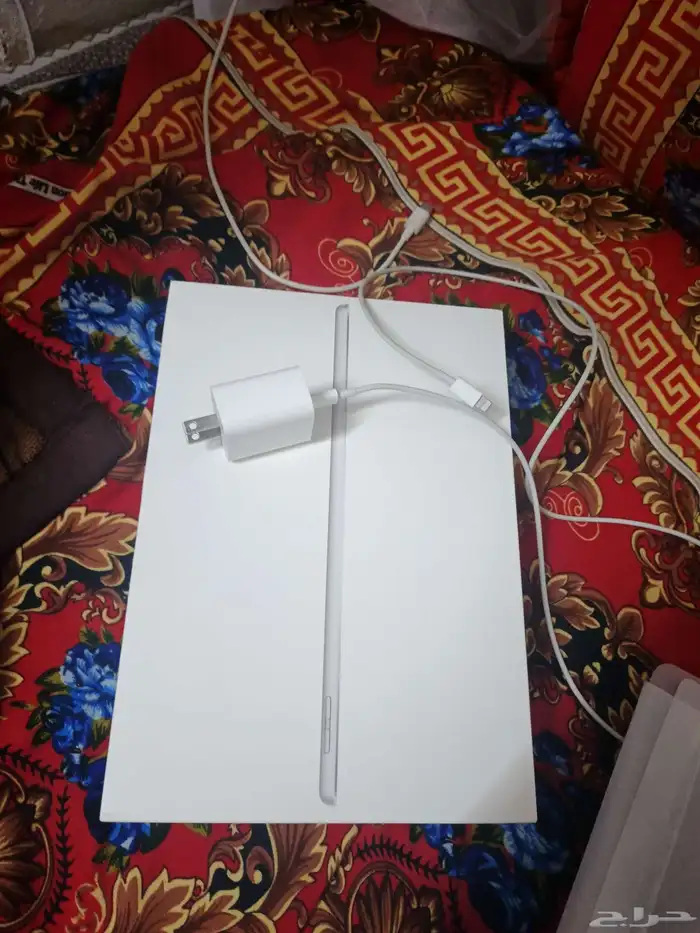 ipad 9 neet and clean last price 800 0