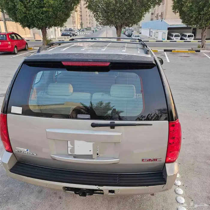 للبيع يوكن 2009 23