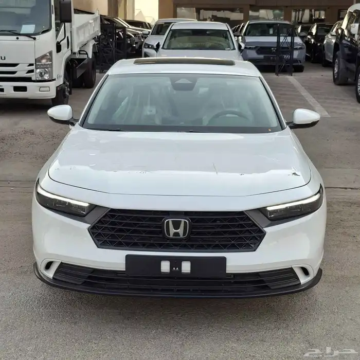 هوندا اكورد 2025 EX نص فل خليجي السعر 129 الف شامل الضريبه 1