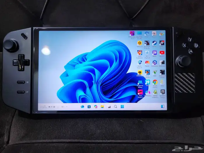 للبيع جهاز العاب lenovo legion go 1tb استخدام نظيف 0