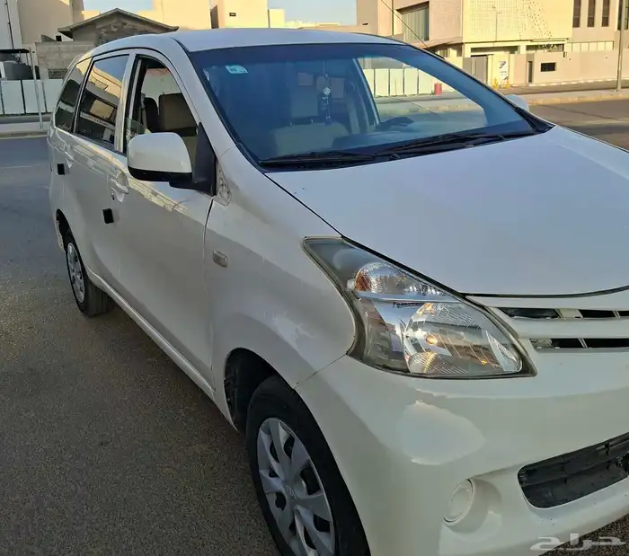 للبيع تايوتا افانزا عبداللطيف جميل مديله 2015 ممتازه جدا 1
