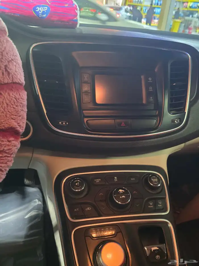 كرايزلر c200 موديل 2016 1