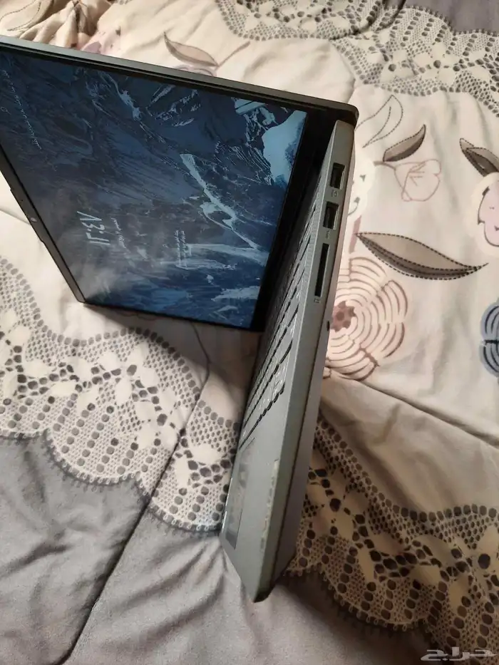 لابتوب لينوفو 4