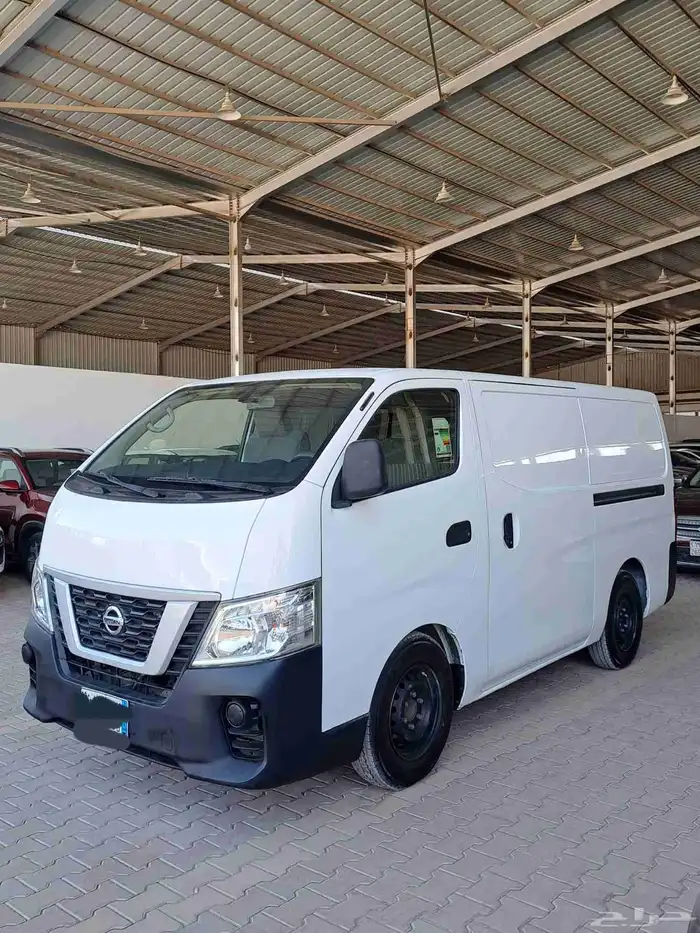 باص نيسان اورفان الموديل 2021 2