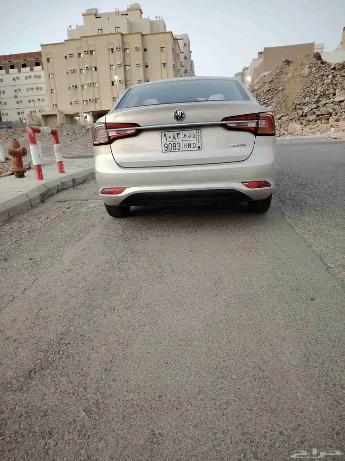 للبيع ام جي 5 استخدام شخصي بحاله ممتازه 6