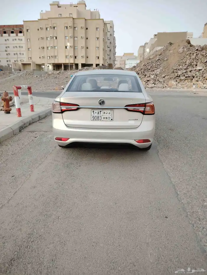للبيع ام جي 5 استخدام شخصي بحاله ممتازه 4