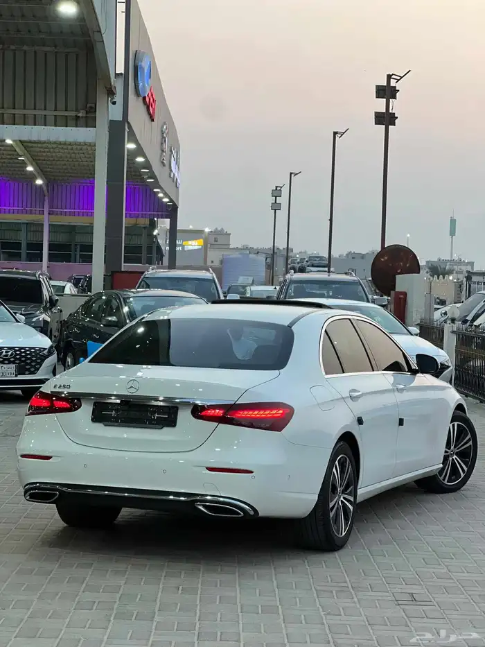 مرسديس 2021 e250 ممشى قليل 11