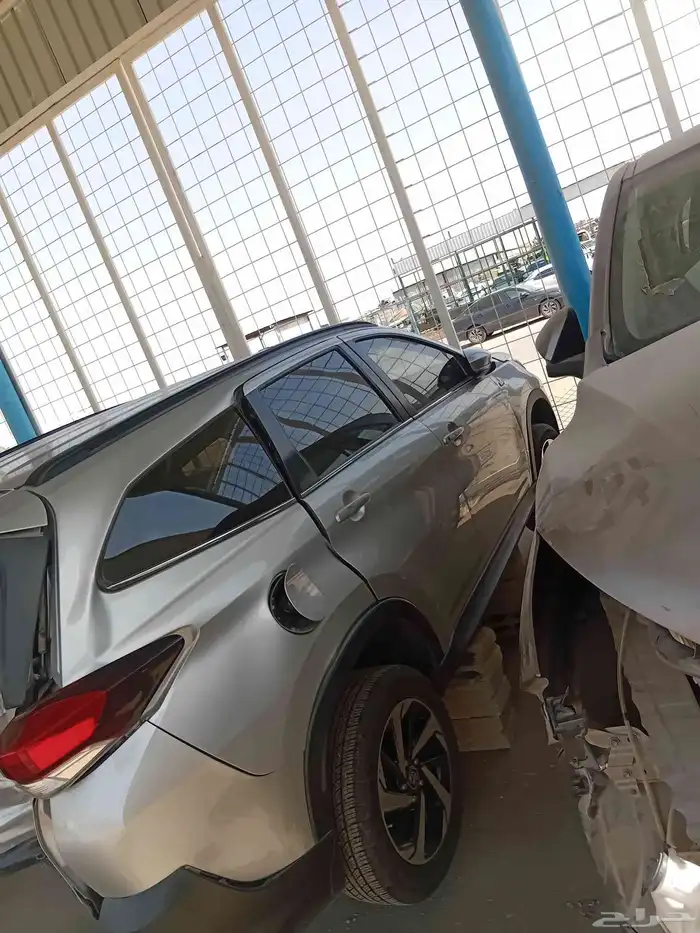 قطع غيار جميع أنواع السيارات 0