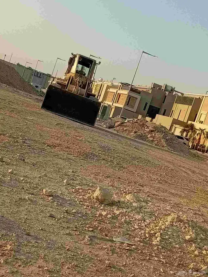 شيول للايجار حفر دفن ميده قواعد وترحيل مخلفات 0