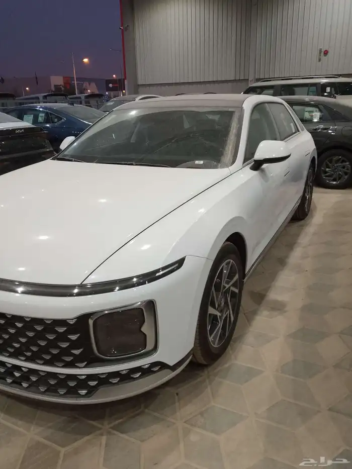 هيونداي ازيرا كلاسيك 2025 - 2026 كاش وقسط بأقل سعر 1