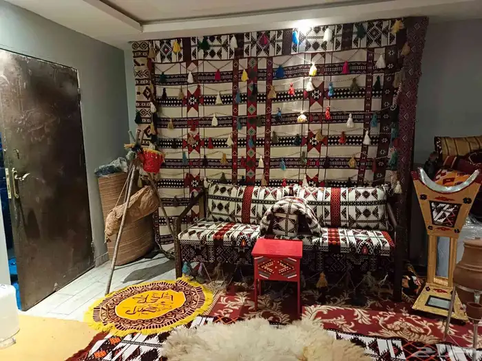 تاجير زل ازرق زل ملكي وكنب تاجير كراسي طاولات جلسات شعبيه جل 5