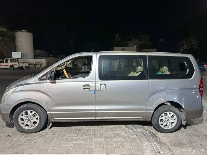 هيونداي H1 نظيف جدا وممشى قليل وصيانه دوريه 1