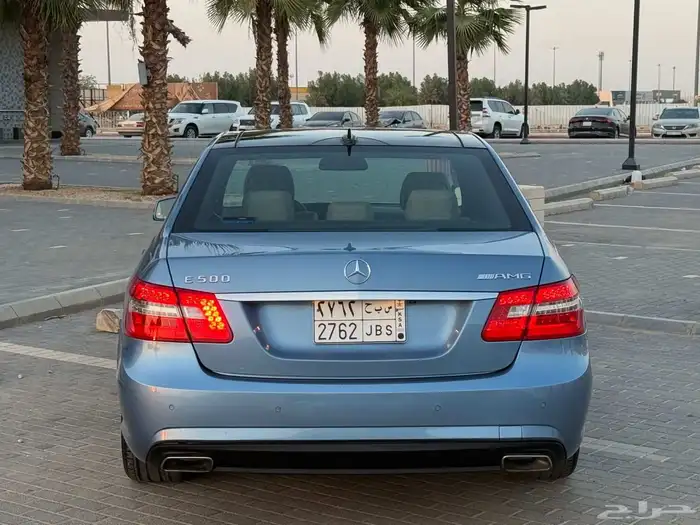 مرسيدس E 300 2010 10