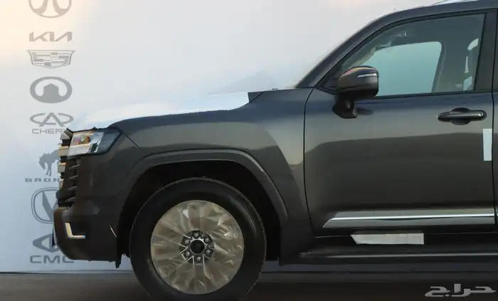 لاندكروزر GXR L3 موديل 2025 اصفار سعودي كاش واقساط 3