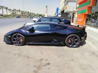 لامبورغيني هوراكان 2023 للإيجار index