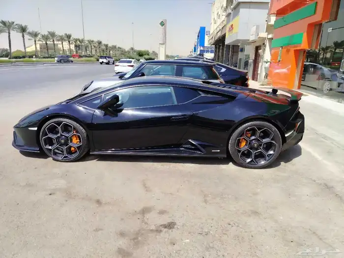 لامبورغيني هوراكان 2023 للإيجار 2