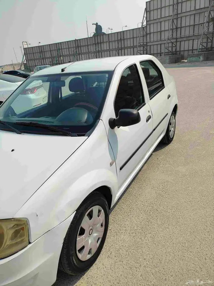 رينو لوجان 2012 5