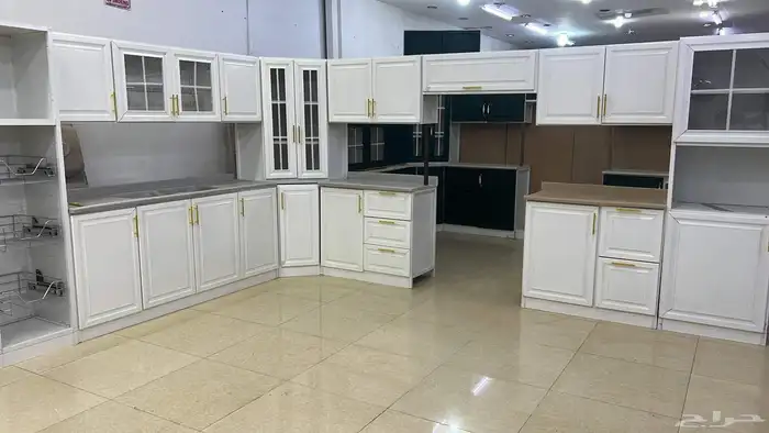 مطابخ جاهزه 6متر و7 متر صاج دبل مع الرخام صناعي 8