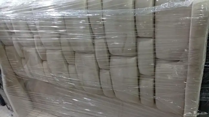 يوجدلديناالسره نفرونص المخمل بسعرالجمله التوصيل وتركيب مجاني 4