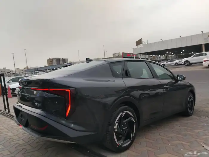 كيا K4 نص فل GLS 2.0 cc موديل 2026 5