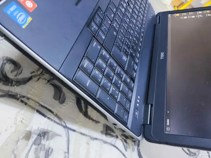 Dell Latitude E6540 2