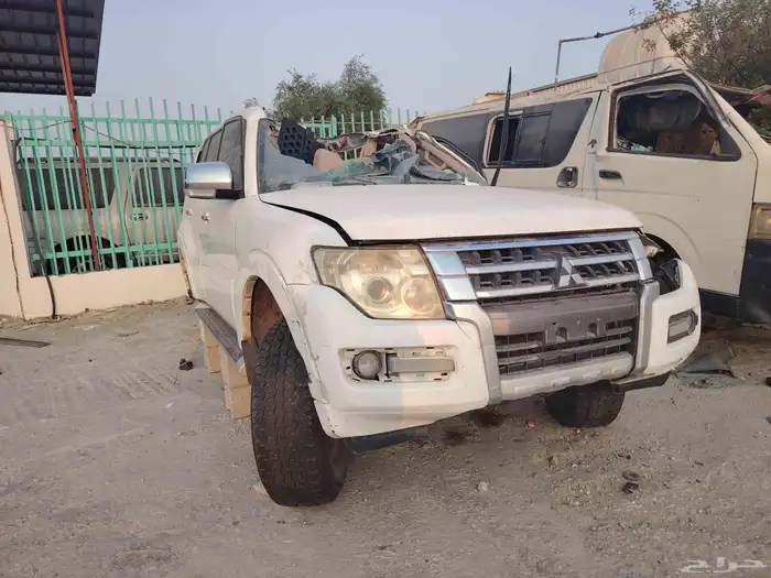 مستبوشي باجيرومديل2015 للبيع قطع غيار فقط 1