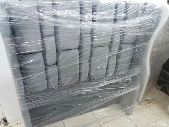 يوجدلديناالسره نفرونص المخمل بسعرالجمله التوصيل وتركيب مجاني 0