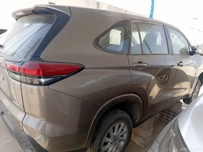 قطع غيار جميع أنواع السيارات 6
