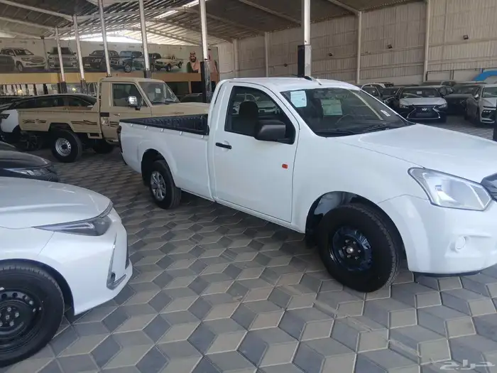 ايسوزو دي ماكس حوض 2025 2