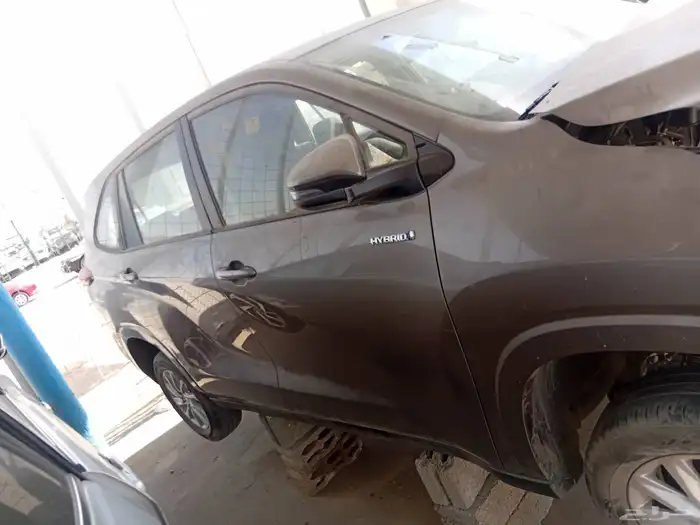 قطع غيار جميع أنواع السيارات 4