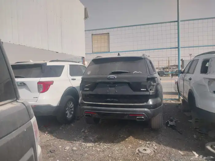 قطع الغيار تشليح الحاير 8