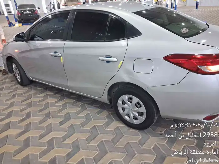 تويوتا ياريس 2018 0