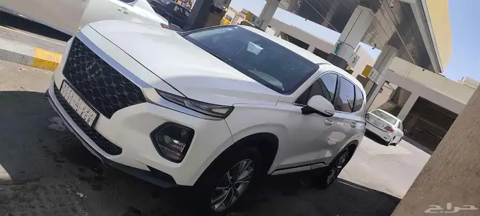 سنتافي 2020 ديزل شبه جديد ماشي 139 الف 7مقعد 3
