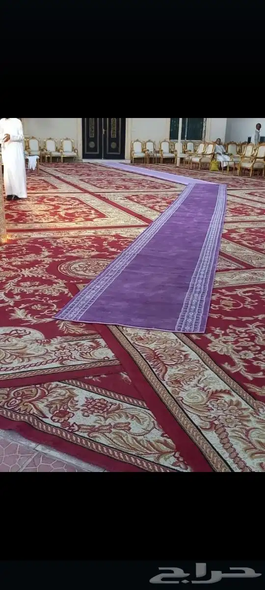 قهوجين وصبابين رجال ونساء كنب زل طاولات مضلات لخدمات المناسب 3