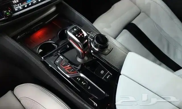 BMW M5 Competition 2023 استيراد كوريا - معرض العصيمي 3