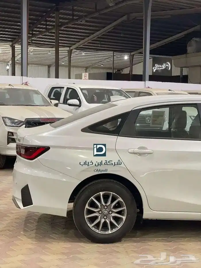 تويوتا يارس واي استاندر 0