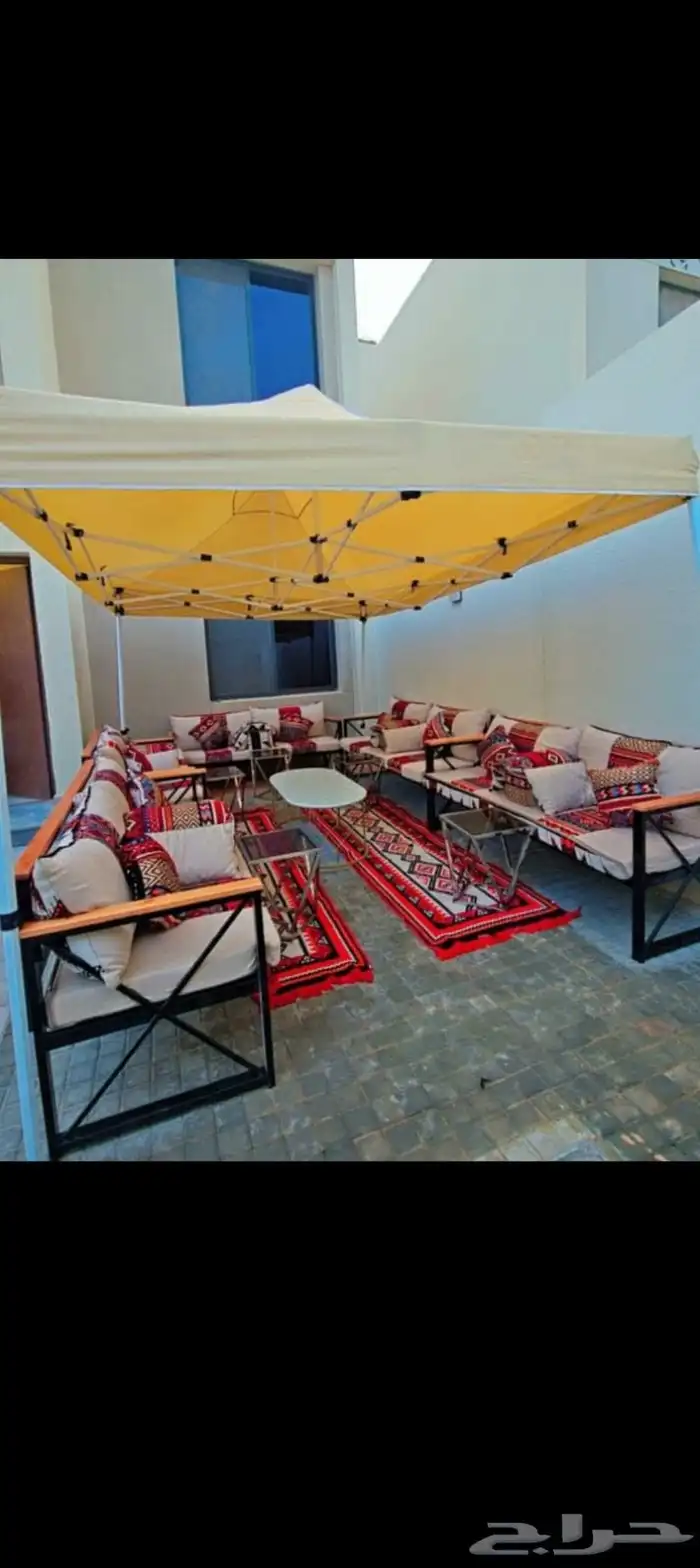 تاجر مظلات وخيام جلسات خارجيه 0