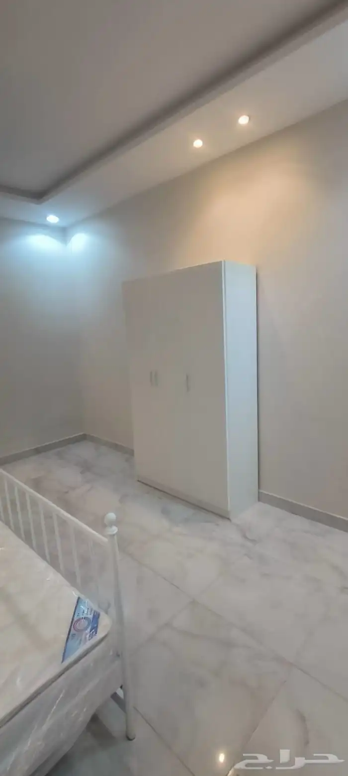 سرير ايكيا 17