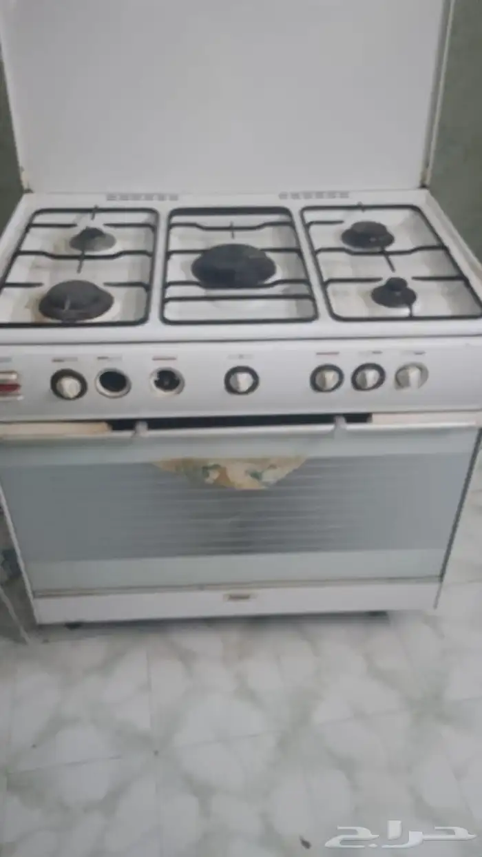 قز وفرن وخمسه عيون نظيف على الشرط 0