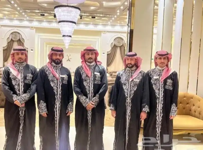 قهوجي وصبابين وصبابات كراسي وطاولات وزل 0