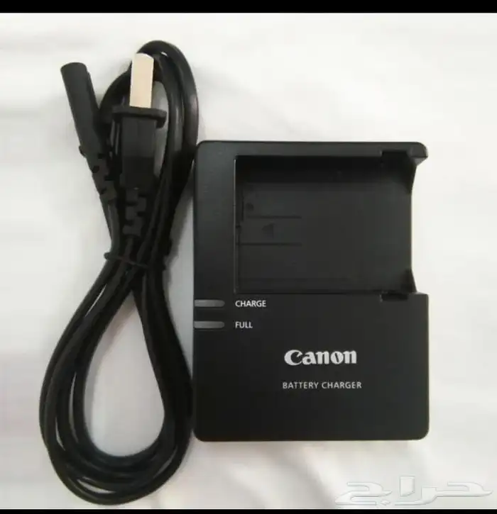 بطاريات وشاحن كانون D600 D650 D700 0