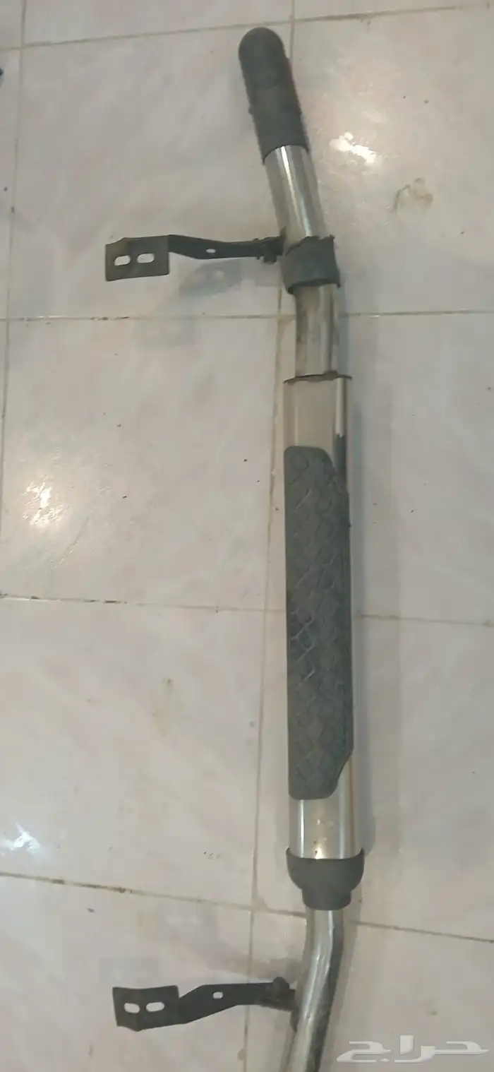 نقود قديمة و خزانة ملابس وكمبيوتر 6