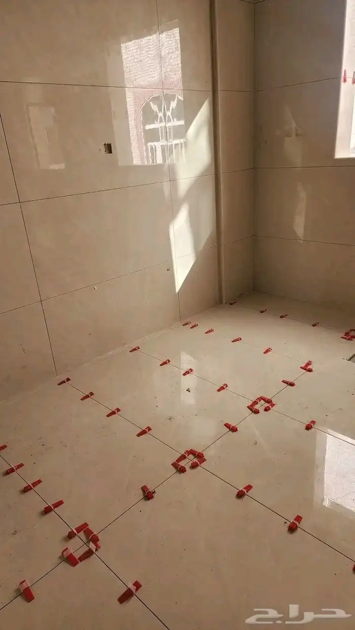 مبلط سيراميك وبرسلان ورخام باحترافيه 5