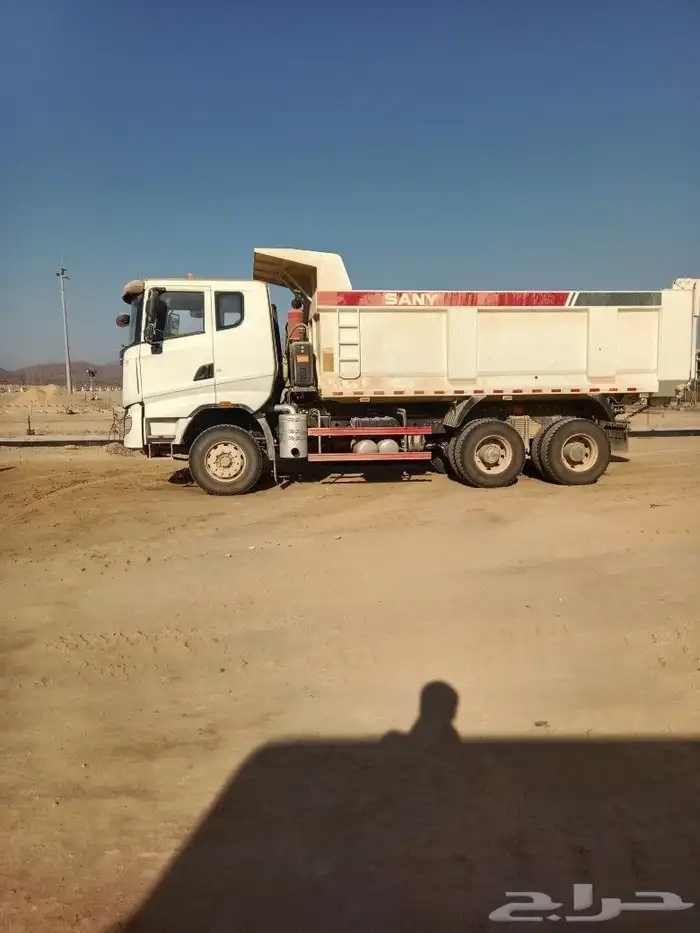 عندنا قلابات للايجار 1