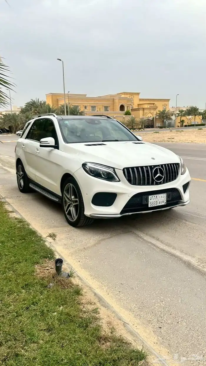 مرسيدس GLE500 2018 2