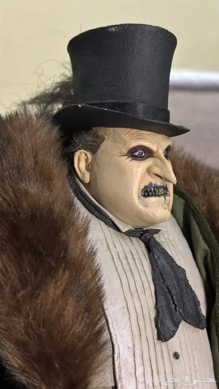 للبيع مجسم شخصية البطريق The Penguin باتمان 5