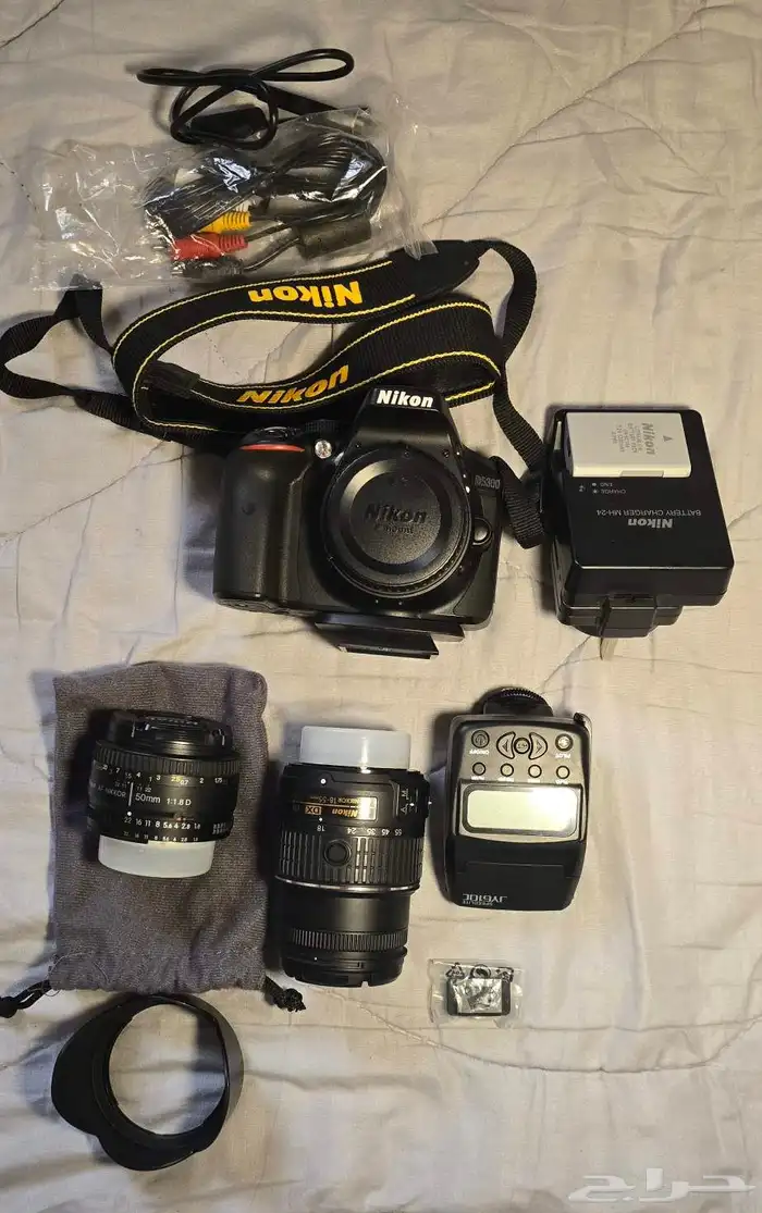 Nikon D5300 Full Camera Set   Only 1800 1