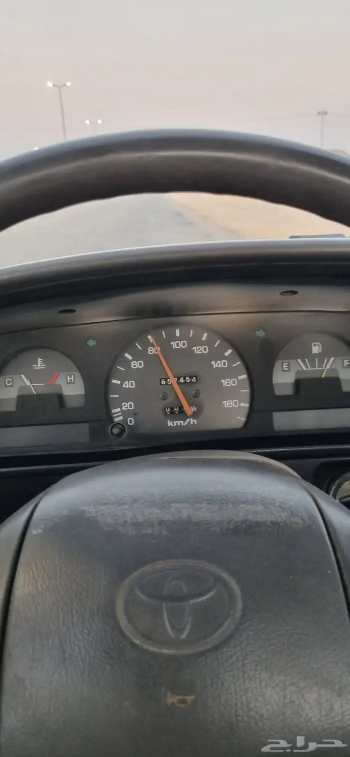 هايلكس غماره 92مكيف مجدد ومفحوص 8